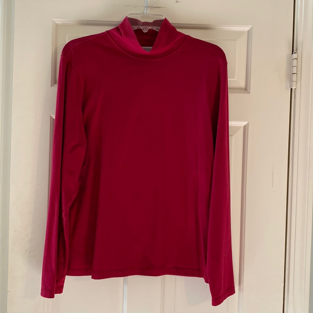 Casual soft turtleneck tee shirt